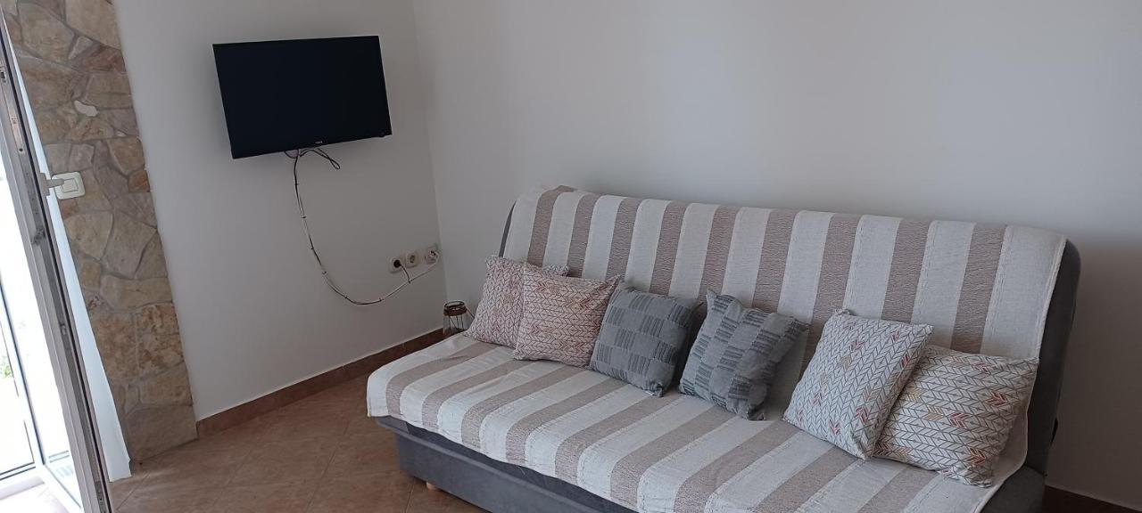 Apartments Vesna Nova Vas  Екстер'єр фото