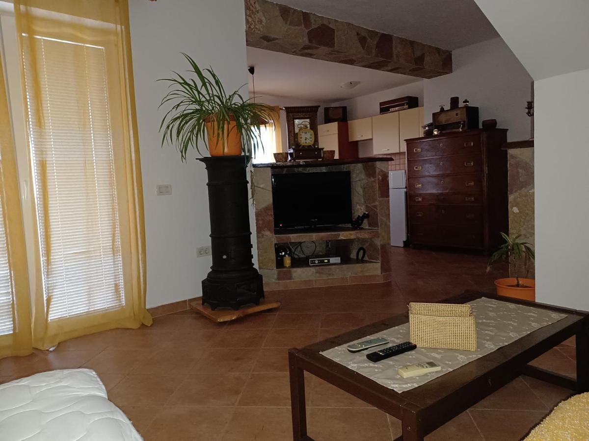 Apartments Vesna Nova Vas  Екстер'єр фото