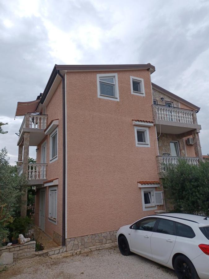 Apartments Vesna Nova Vas  Екстер'єр фото