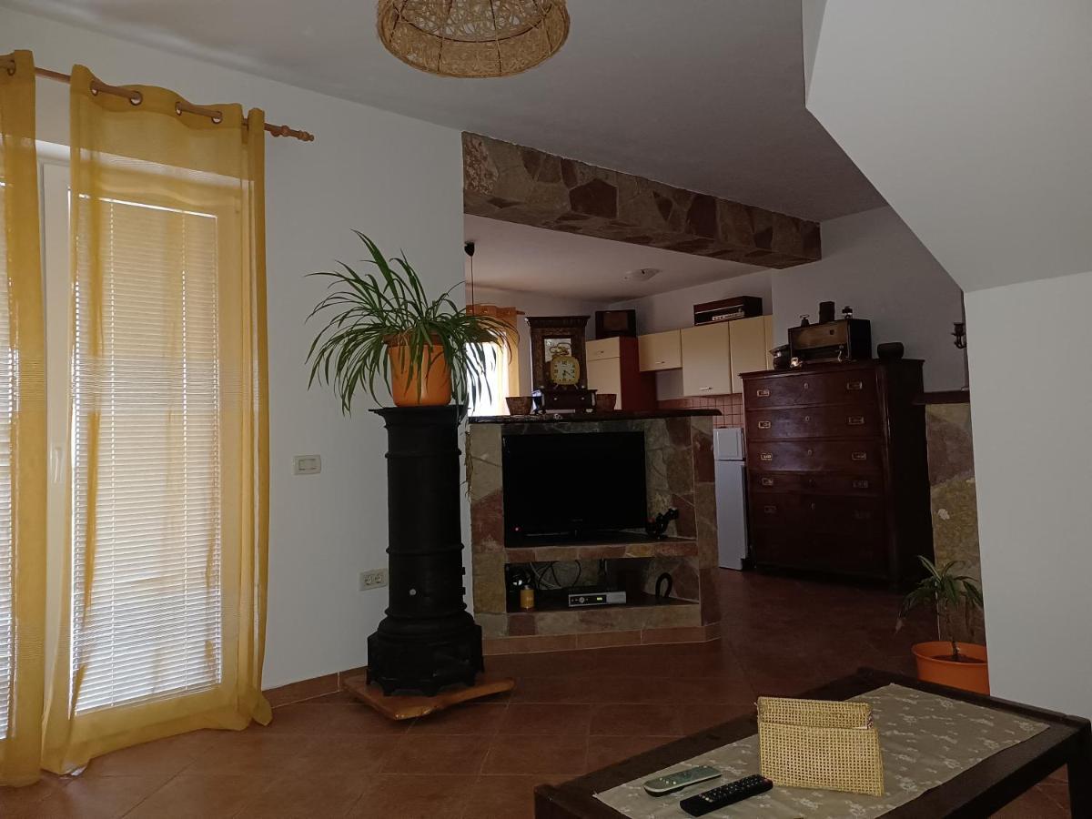 Apartments Vesna Nova Vas  Екстер'єр фото